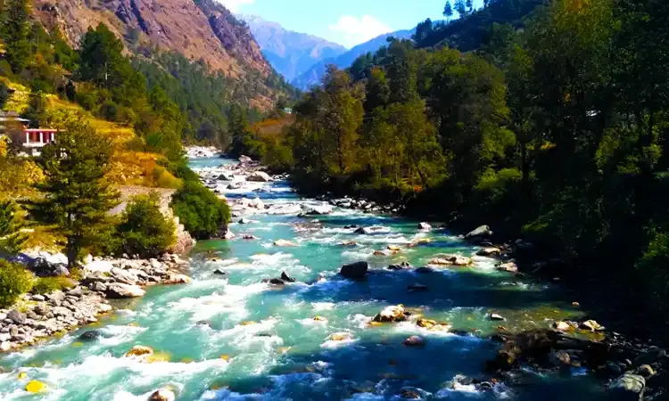 Kasol to Manali Escape – Mountains, Rivers & Café Trails